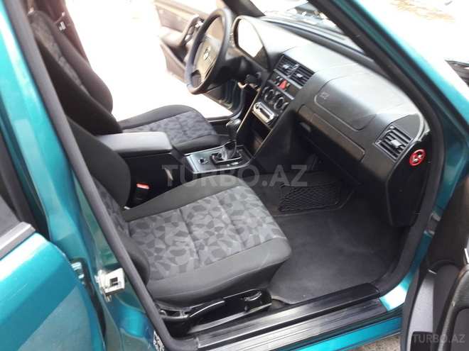Mercedes C 180 1998, 250,000 km - 1.8 л - Bakı