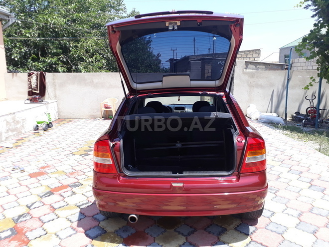 Opel Astra 1998, 220,000 km - 1.8 l - Bakı