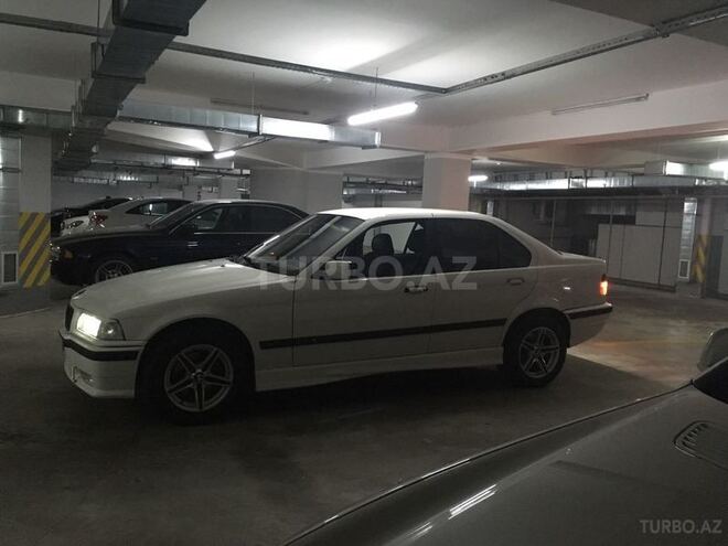 BMW 320 1992, 388,088 km - 2.0 l - Bakı