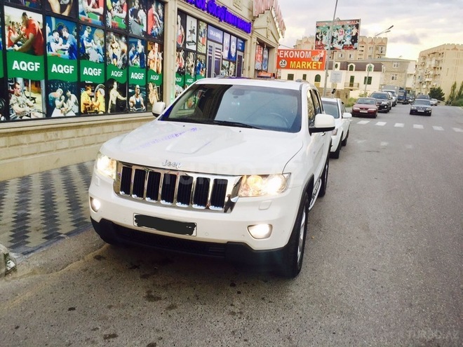 Jeep Grand Cherokee 2012, 140,000 km - 3.6 l - Bakı