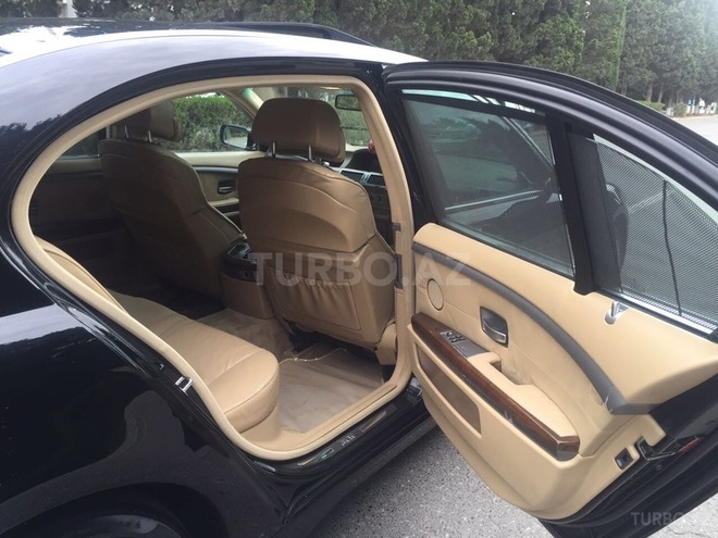 BMW 735 2003, 197,000 km - 3.6 l - Sumqayıt