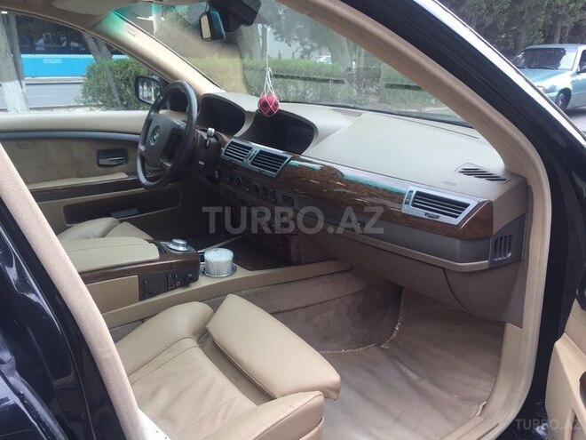 BMW 735 2003, 197,000 km - 3.6 l - Sumqayıt