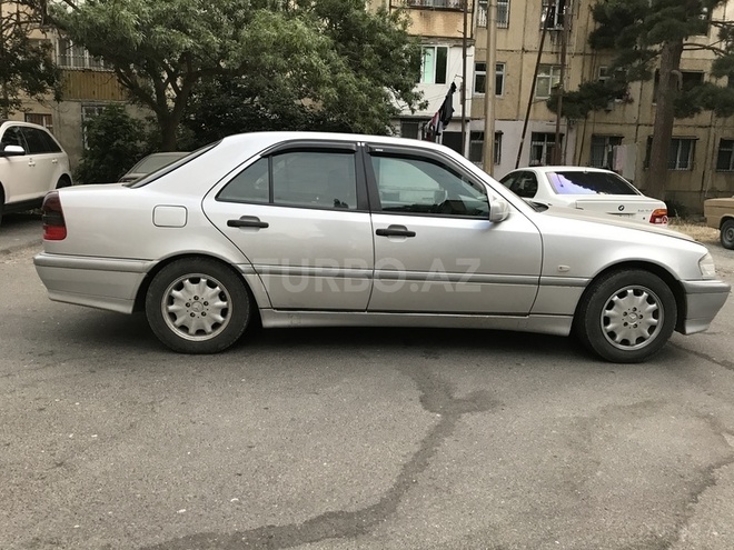 Mercedes A 180 1998, 238,590 km - 1.8 л - Bakı