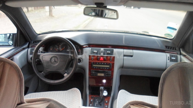 Mercedes E 240 1997, 248,250 km - 2.4 l - Dəliməmmədli