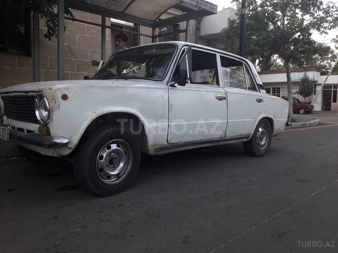 LADA (VAZ) 21011 1983, 100,000 km - 1.5 l - Gəncə