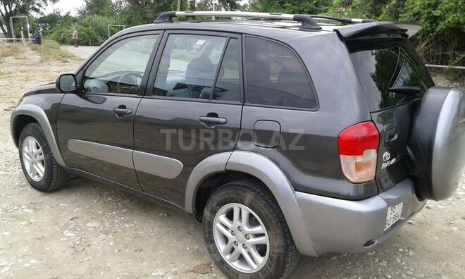 Toyota RAV4 2003, 139,000 km - 0.2 l - Gəncə