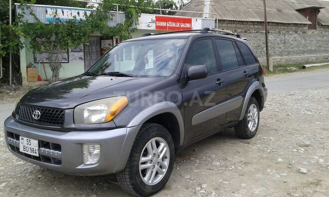 Toyota RAV4 2003, 139,000 km - 0.2 l - Gəncə