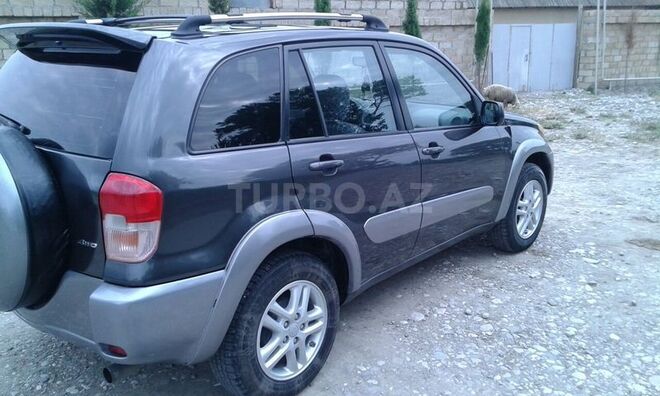 Toyota RAV4 2003, 139,000 km - 0.2 l - Gəncə