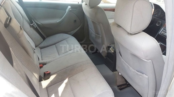 Mercedes C 220 1990, 280,000 km - 2.2 l - Bakı