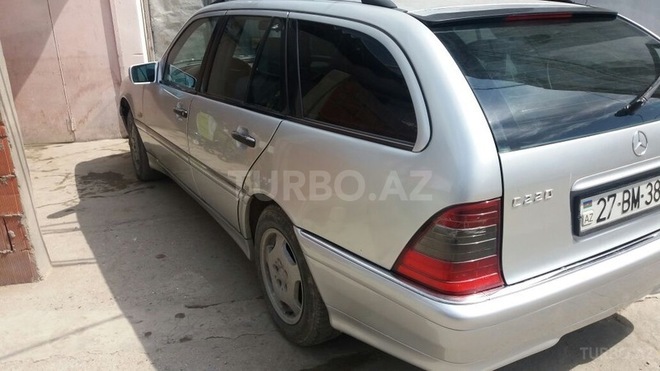 Mercedes C 220 1990, 280,000 km - 2.2 l - Bakı