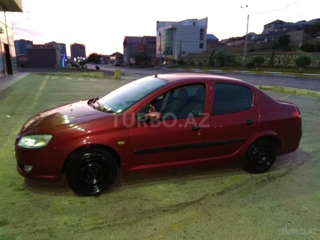 Iran Khodro Runna 2013, 97,000 km - 1.6 l - Bakı