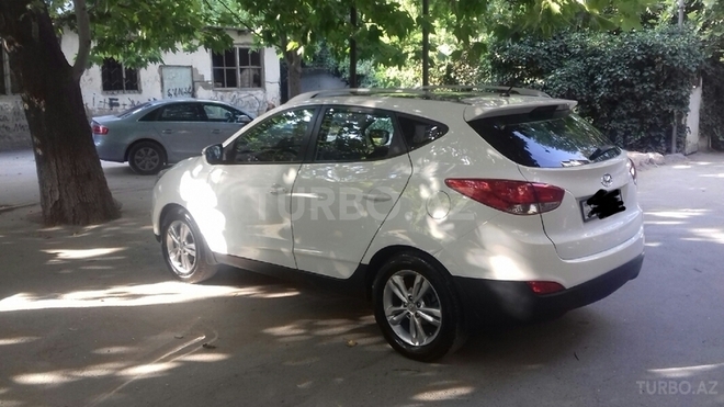 Hyundai ix35 2011, 185,000 km - 2.0 l - Bakı