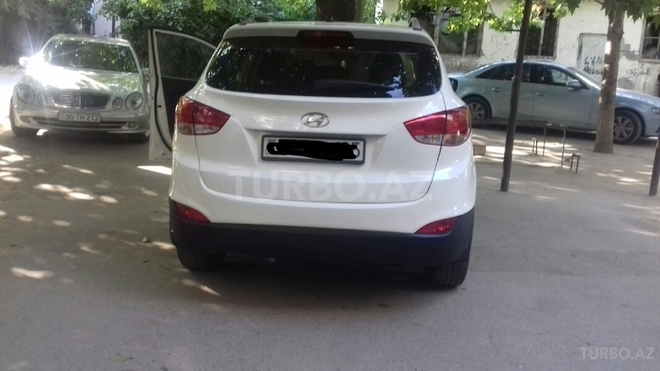 Hyundai ix35 2011, 185,000 km - 2.0 l - Bakı