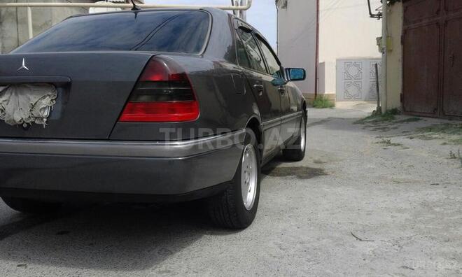Mercedes C 220 1996, 215,000 km - 2.2 л - Bakı