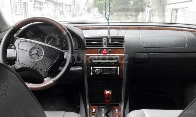 Mercedes C 220 1996, 215,000 km - 2.2 л - Bakı
