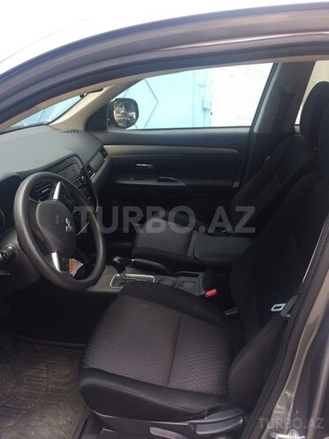 Mitsubishi Outlander 2013, 46,000 km - 2.4 л - Bakı