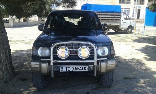 Mitsubishi Pajero 1991, 380,000 km - 2.5 л - Bakı