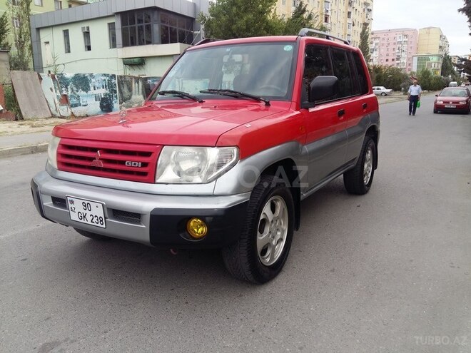 Mitsubishi Pajero io 1999, 200,000 km - 1.8 л - Sumqayıt
