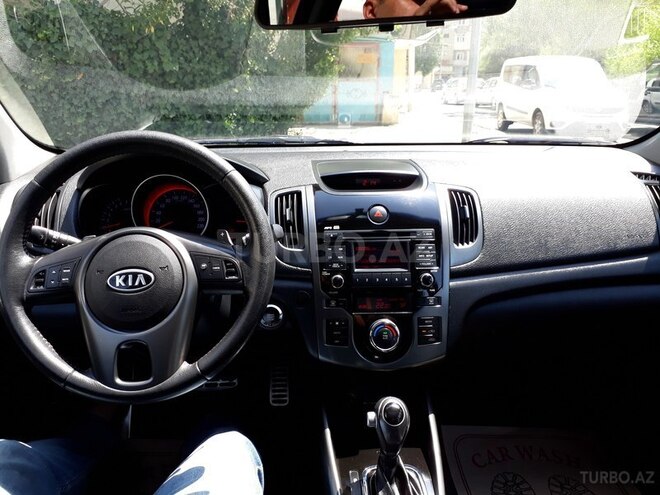 Kia Cerato Koup 2010, 110,000 km - 2.0 л - Bakı