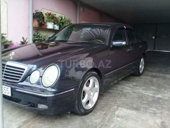 Mercedes E 220 2000, 0 km - 2.2 l - Şəki