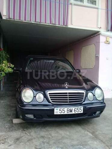 Mercedes E 220 2000, 0 km - 2.2 l - Şəki