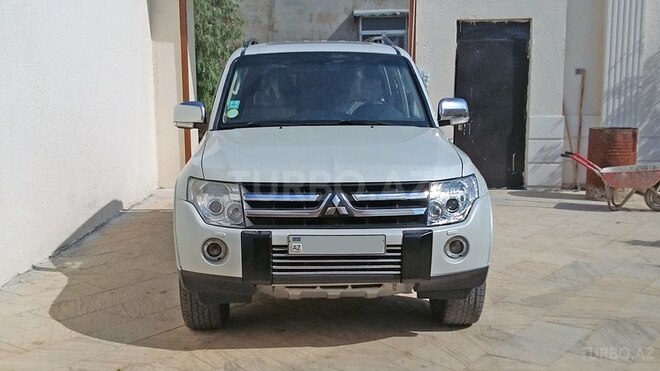 Mitsubishi Pajero 2007, 136,000 km - 3.0 l - Bakı