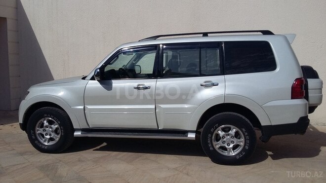 Mitsubishi Pajero 2007, 136,000 km - 3.0 l - Bakı