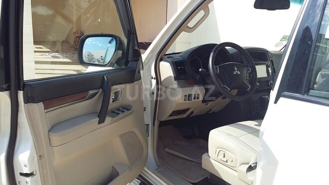 Mitsubishi Pajero 2007, 136,000 km - 3.0 l - Bakı