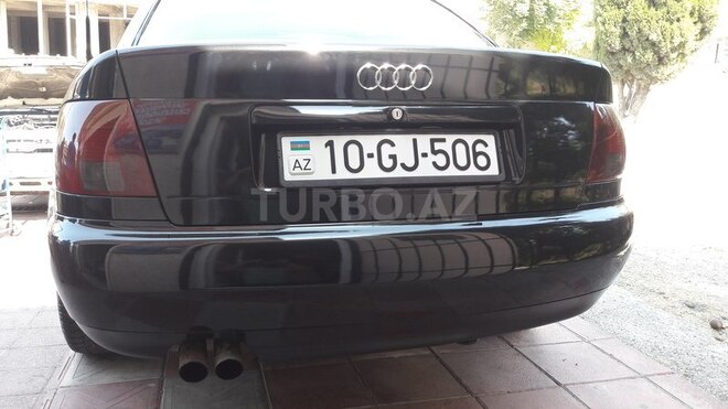 Audi A4 1995, 200,000 km - 2.8 l - Bakı