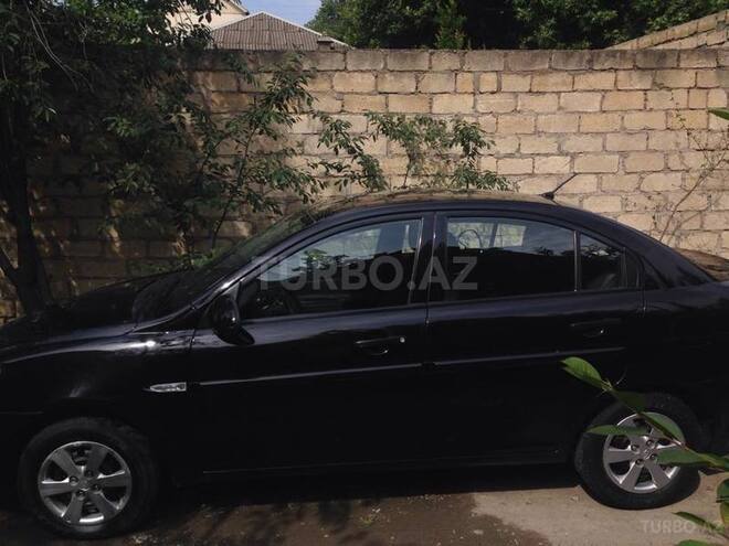 Hyundai Accent 2009, 147,000 km - 1.4 l - Göygöl