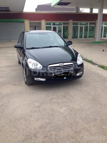 Hyundai Accent 2009, 147,000 km - 1.4 l - Göygöl
