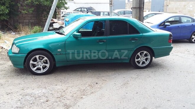 Mercedes C 180 2000, 199,899 km - 1.8 l - Bakı
