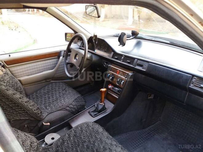 Mercedes E 200 1990, 350,360 km - 2.0 л - Bakı
