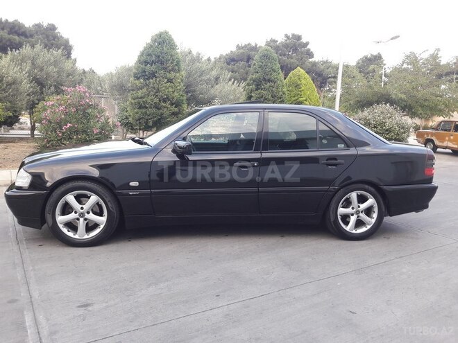 Mercedes C 200 1997, 210,000 km - 2.0 l - Bakı