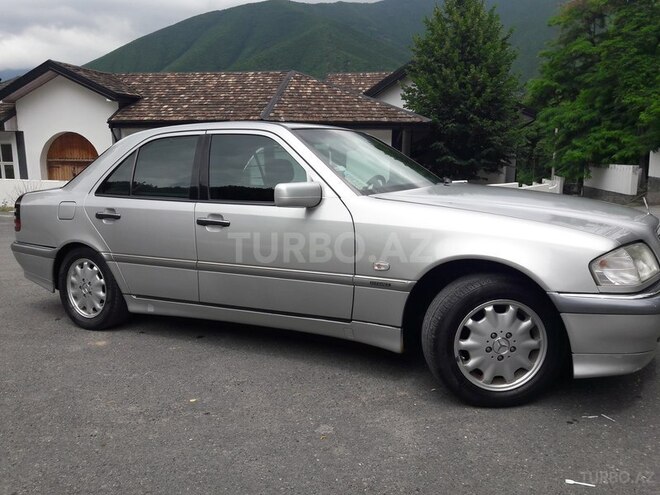 Mercedes C 240 1998, 307,000 km - 2.4 l - Şəki