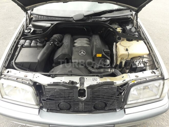 Mercedes C 240 1998, 307,000 km - 2.4 l - Şəki
