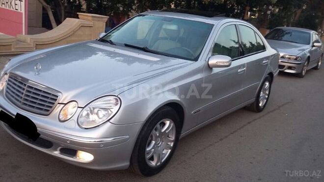 Mercedes E 240 2003, 300,000 km - 2.6 l - Biləsuvar