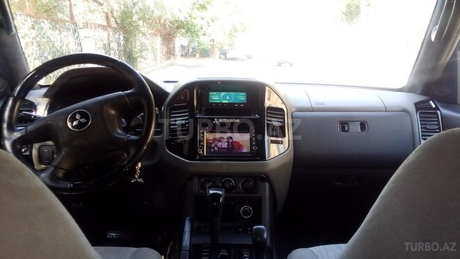 Mitsubishi Pajero 2005, 320,000 km - 3.0 l - Bakı