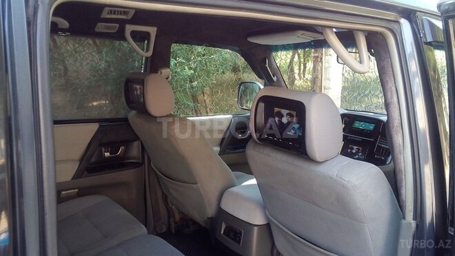 Mitsubishi Pajero 2005, 320,000 km - 3.0 l - Bakı