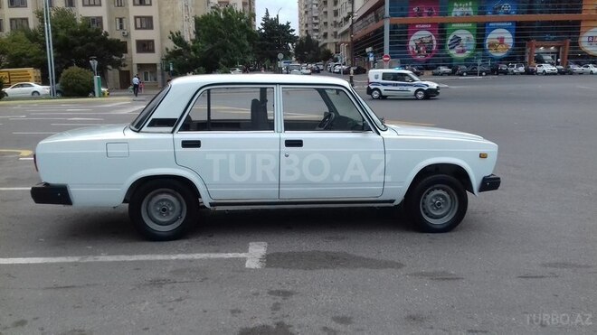 LADA (VAZ) 2107 2005, 149,000 km - 1.6 л - Bakı