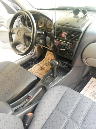 Nissan Sunny 2002, 305,640 km - 1.3 l - Bakı
