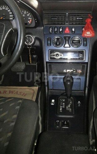 Mercedes C 180 1998, 327,797 km - 1.8 л - Sabirabad