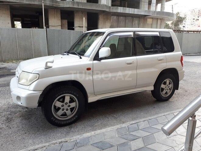 Mitsubishi Pajero io 1999, 240,000 km - 1.8 l - Bakı
