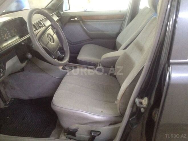 Mercedes E 220 1994, 220,000 km - 2.2 л - Bakı