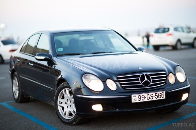 Mercedes E 220 2004, 290,000 km - 2.2 l - Bakı