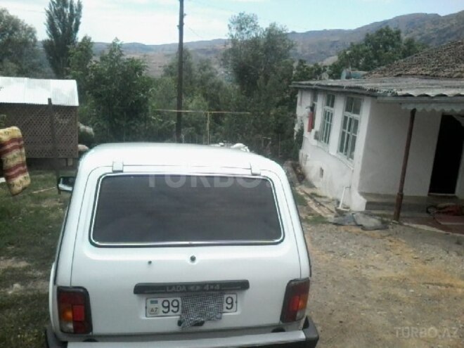 LADA (VAZ) Niva 2013, 92,000 km - 1.7 l - Lerik