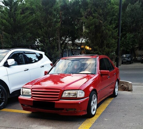 Mercedes C 200 1997, 300,000 km - 2.0 l - Bakı