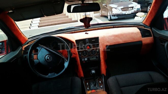 Mercedes C 200 1997, 300,000 km - 2.0 l - Bakı