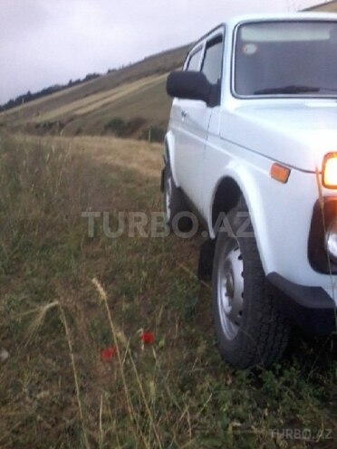 LADA (VAZ) Niva 2013, 92,000 km - 1.7 l - Lerik