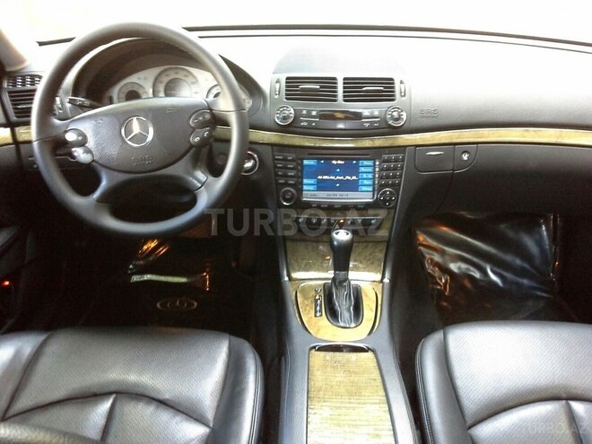 Mercedes E 350 2007, 268,000 km - 3.5 л - Bakı